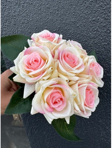 Islak Dokulu Yapay Gül Demeti (Krem-Pembe ) 7li